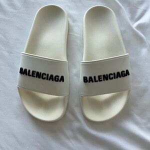Women’s slides